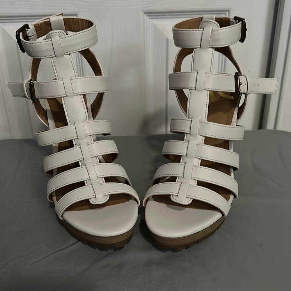 Sexy open toed gladiator platform